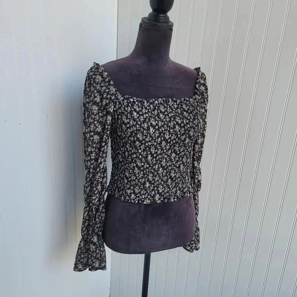 Wild Fable Smocked Floral Long Sleeve Off Shoulder Crop Top Black Size XL - Picture 7 of 10